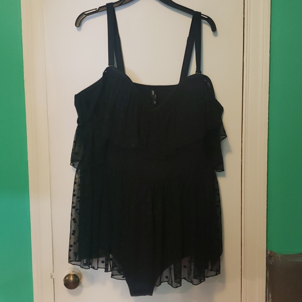 Black torrid bathing skirt with lace